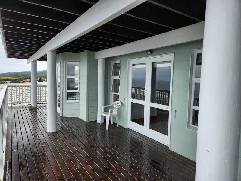 To Let 2 Bedroom Property for Rent in Outeniqua Strand Western Cape